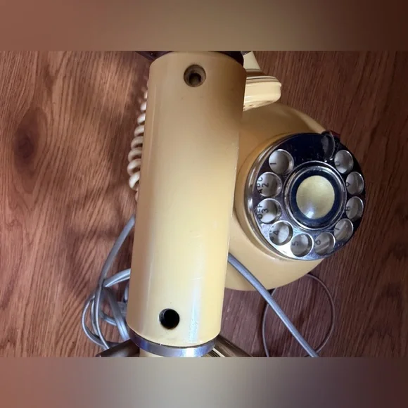 Retro Yellow Rotary-Style Corded Telephone - Picture 7 of 8
